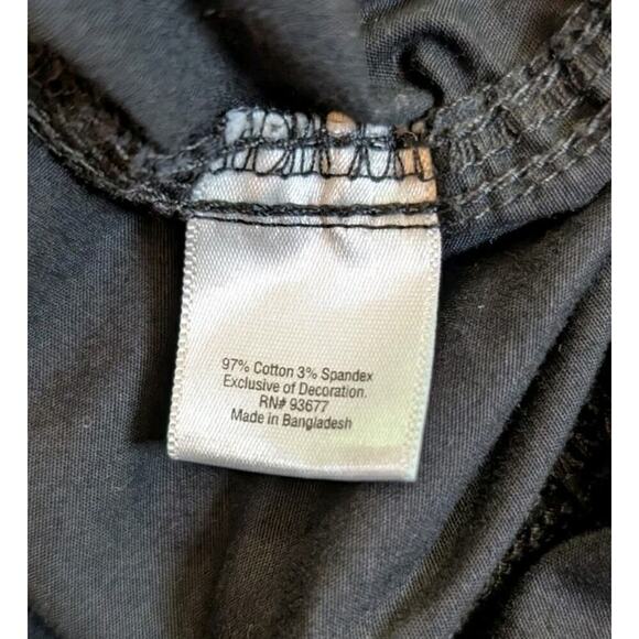 St John's Bay Women's plus Bermuda Cargo Shorts Black size 30W - Picture 7 of 10